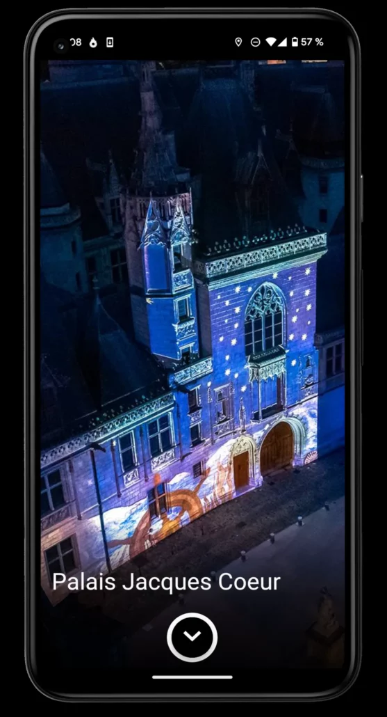 Le palais Jacques-Cœur illuminé dans l'application Legendr, Nuits Lumière de Bourges