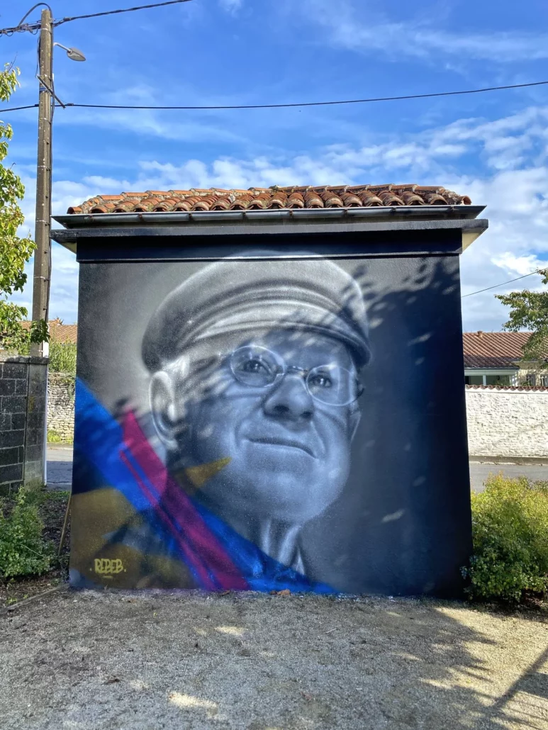 Œuvre de street art sur le parcours Wonderwall à Cognac