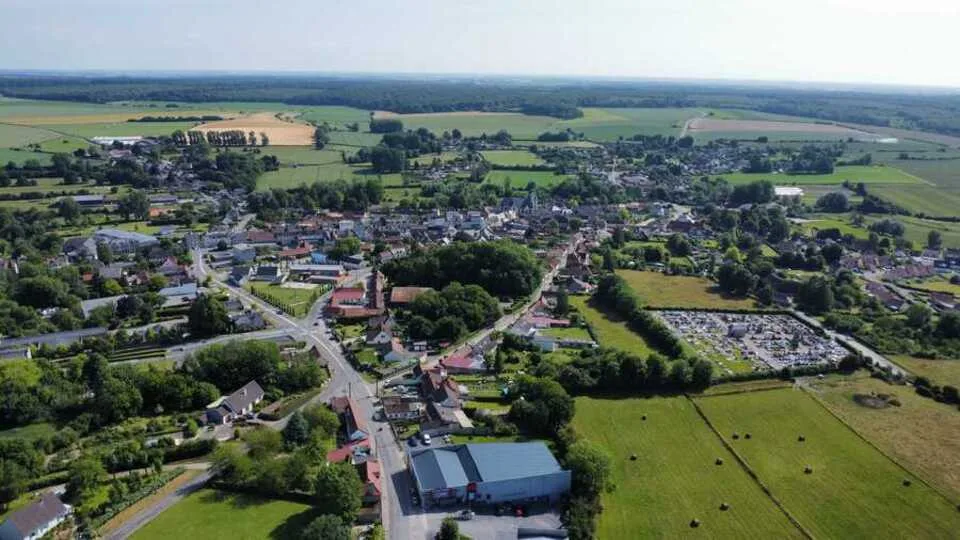 Vue aérienne de Crécy-en-Ponthieu (Somme)