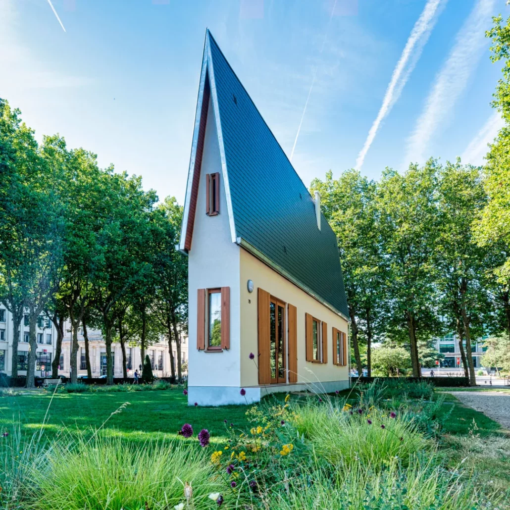 Œuvre Narrow House, Un Été Au Havre
