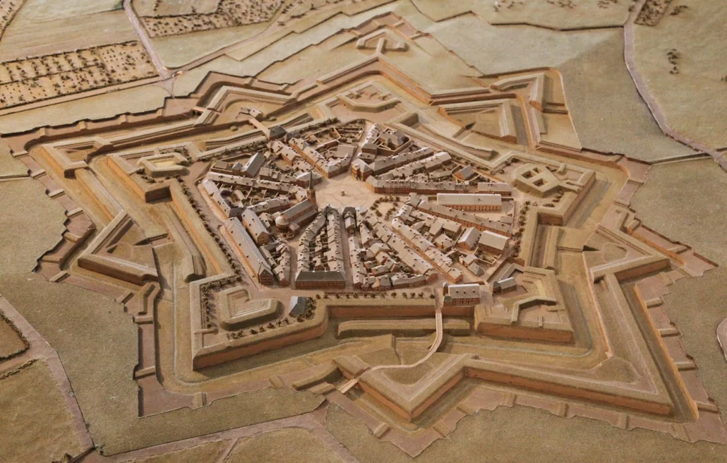 Plan-relief de la place forte de Rocroi